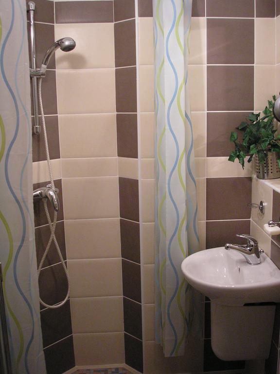 Apartment Riverside - River View Bratislava Room photo