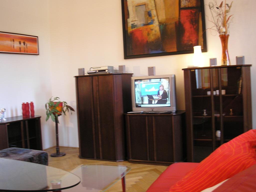 Apartment Riverside - River View Bratislava Room photo